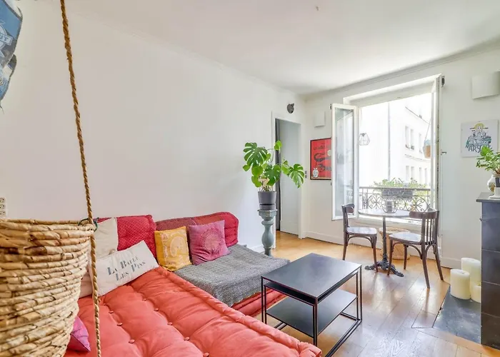 Lovely 1Br Flat Near Voltaire Metro Station